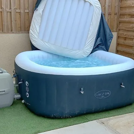 Cosy Avec Privatif, Terrasse Et Parking, Au Coeur Des Vignobles Du Layon, Ideal Pour Couples. - Fr-1-622-21