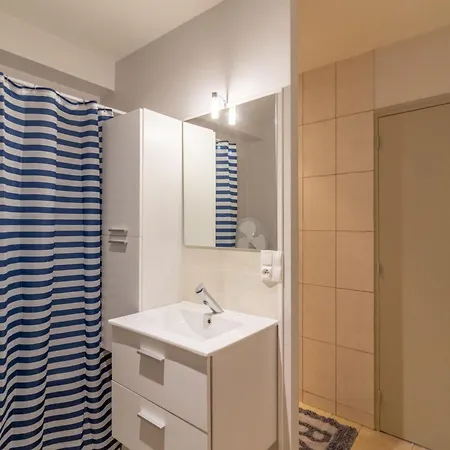 Holiday home Cosy Avec Privatif, Terrasse Et Parking, Au Coeur Des Vignobles Du Layon, Ideal Pour Couples. - Fr-1-622-21