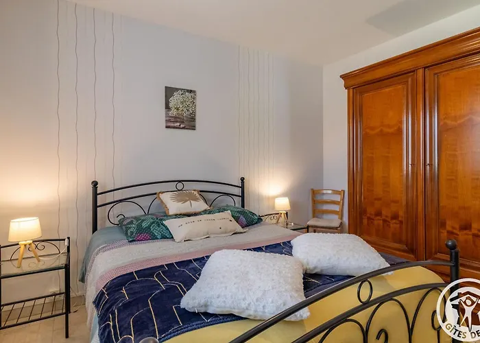 Cosy Avec Privatif, Terrasse Et Parking, Au Coeur Des Vignobles Du Layon, Ideal Pour Couples. - Fr-1-622-21 Ferienhaus *